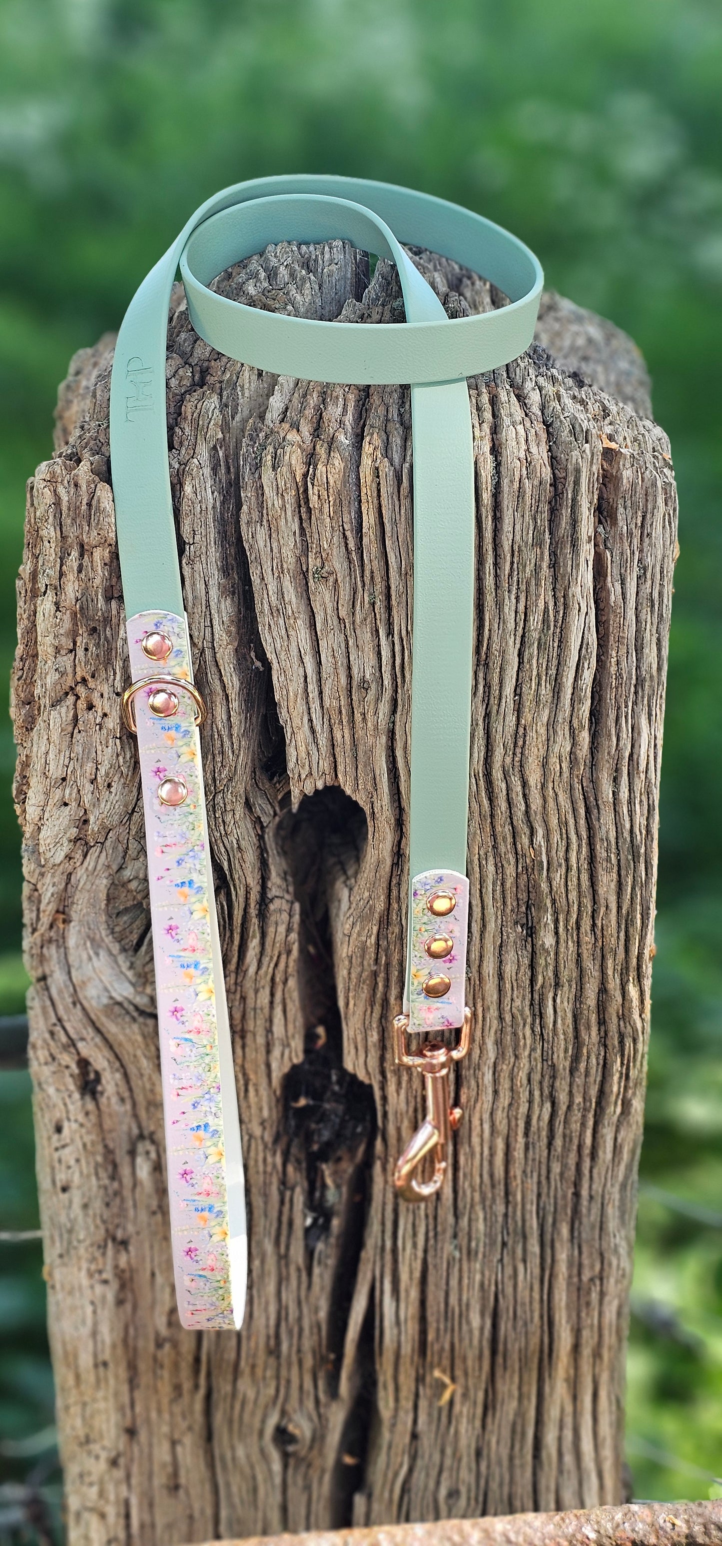 Wildflower Meadow – Waterproof BioThane® Dog Lead