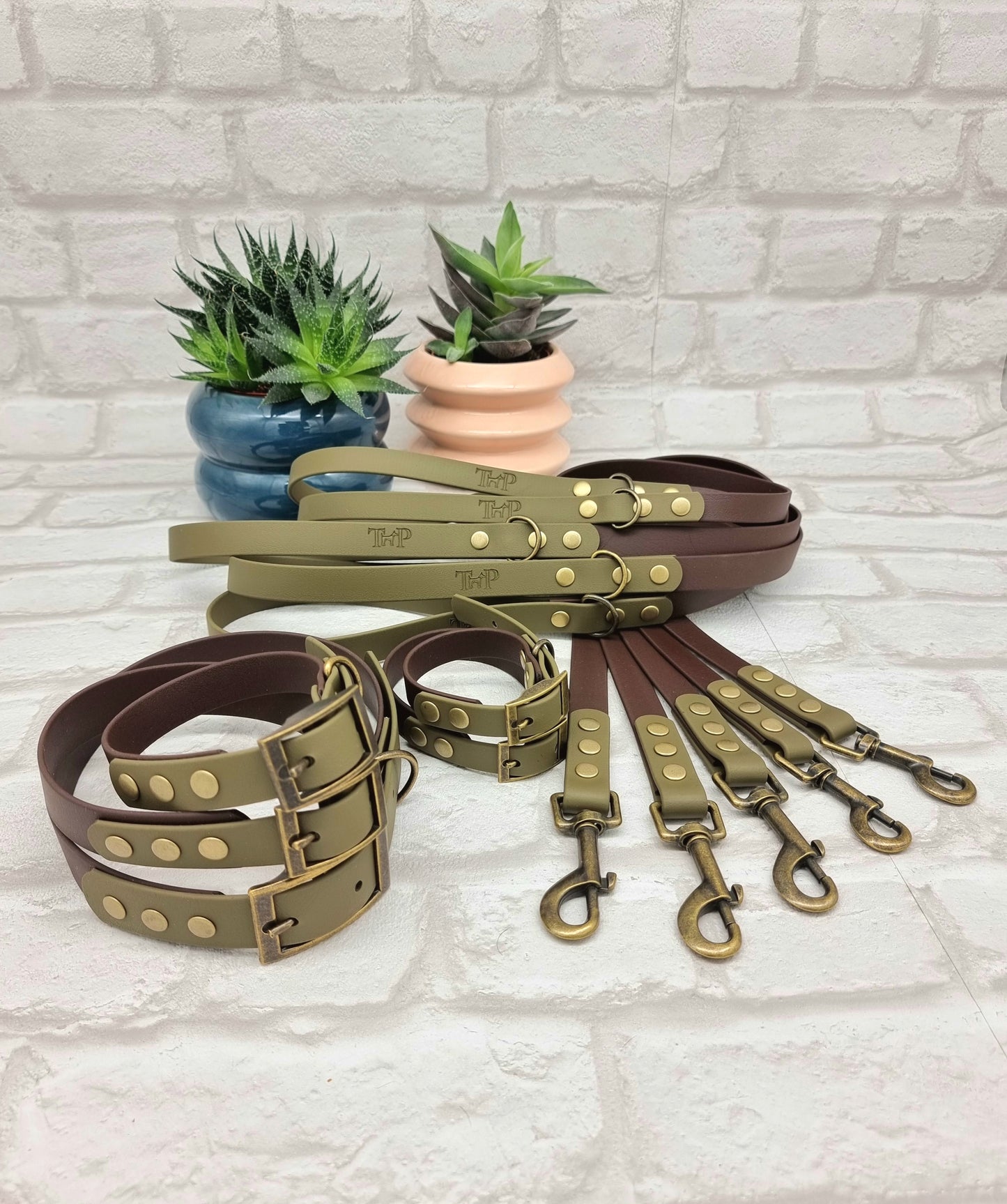 DARK BROWN / OLIVE - Waterproof BioThane© 2-coloured Dog Collar/Lead/Bundle
