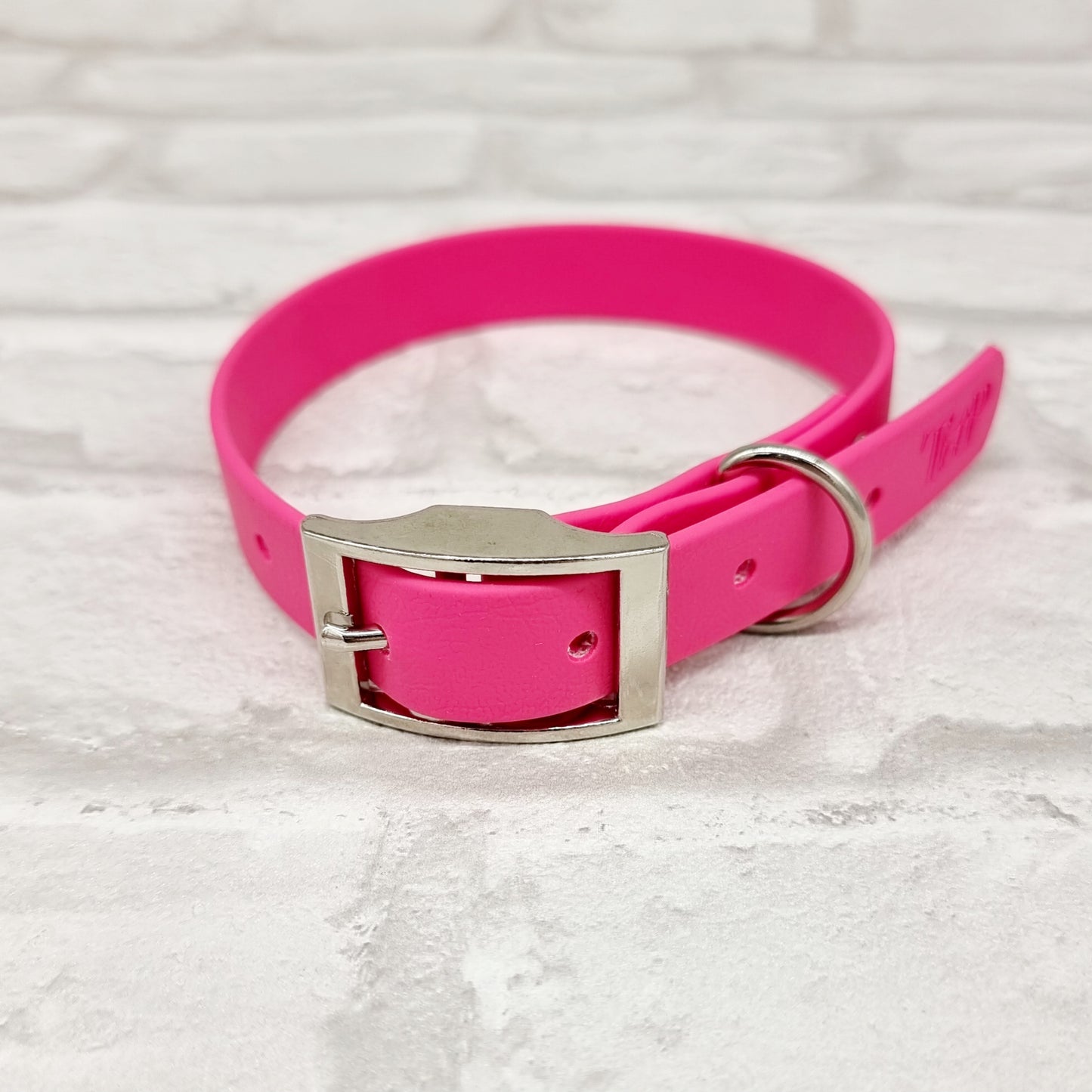 Passion Pink - Waterproof BioThane© Dog Collar