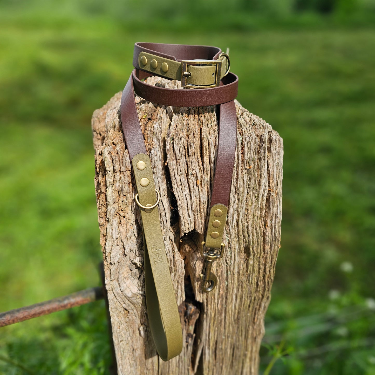 DARK BROWN / OLIVE - Waterproof BioThane© 2-coloured Dog Collar/Lead/Bundle