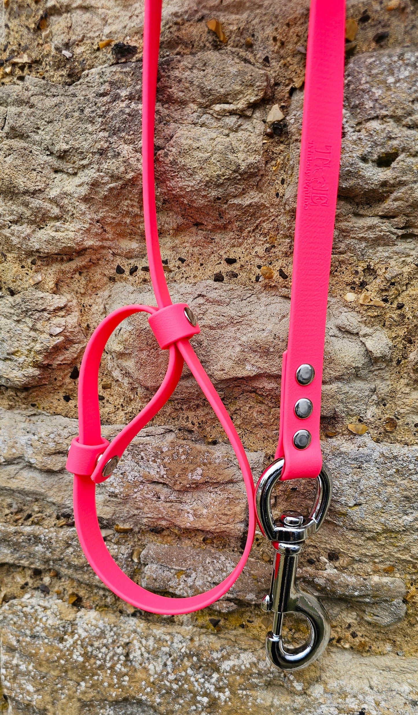 Neon Pink - Waterproof BioThane® Horse break-away Lead Lines