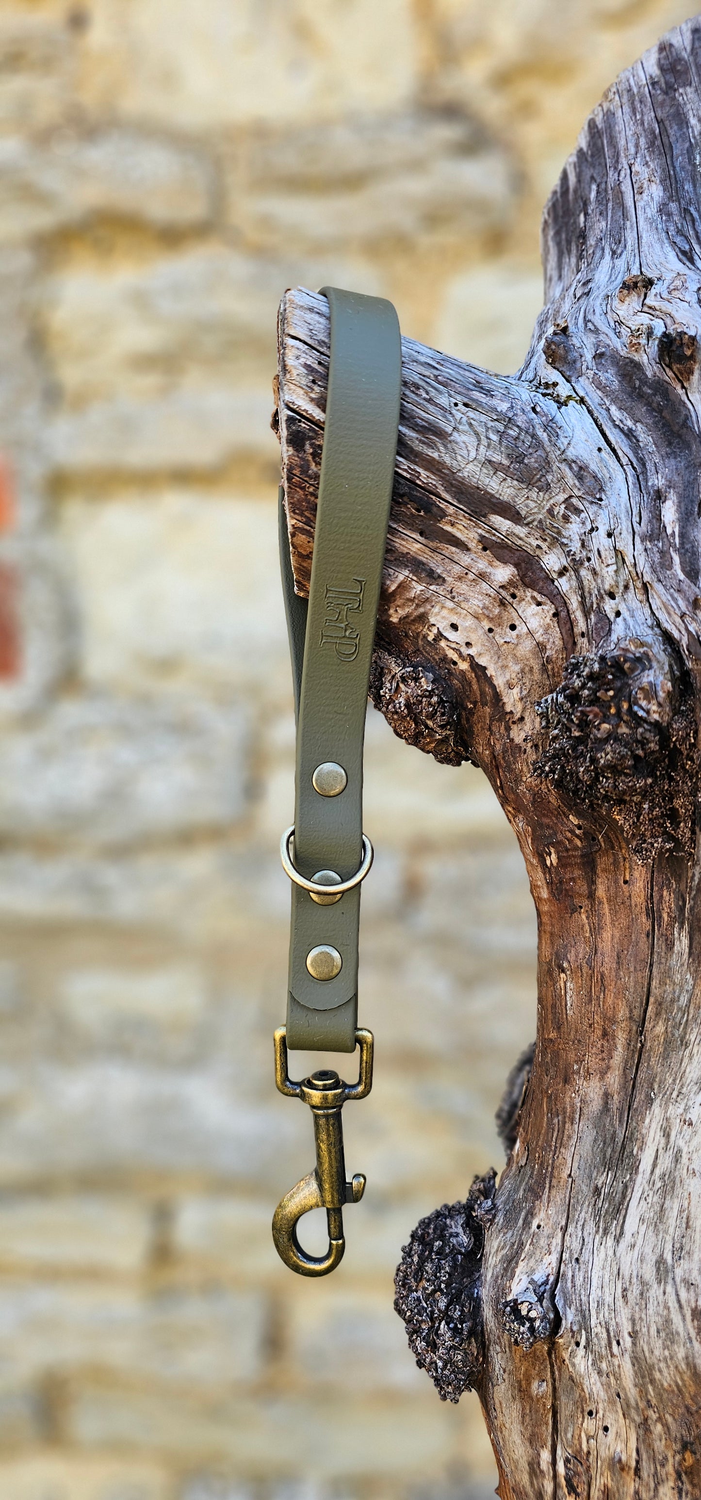 Olive - Waterproof BioThane® Traffic Handle – Dog Traffic Leash