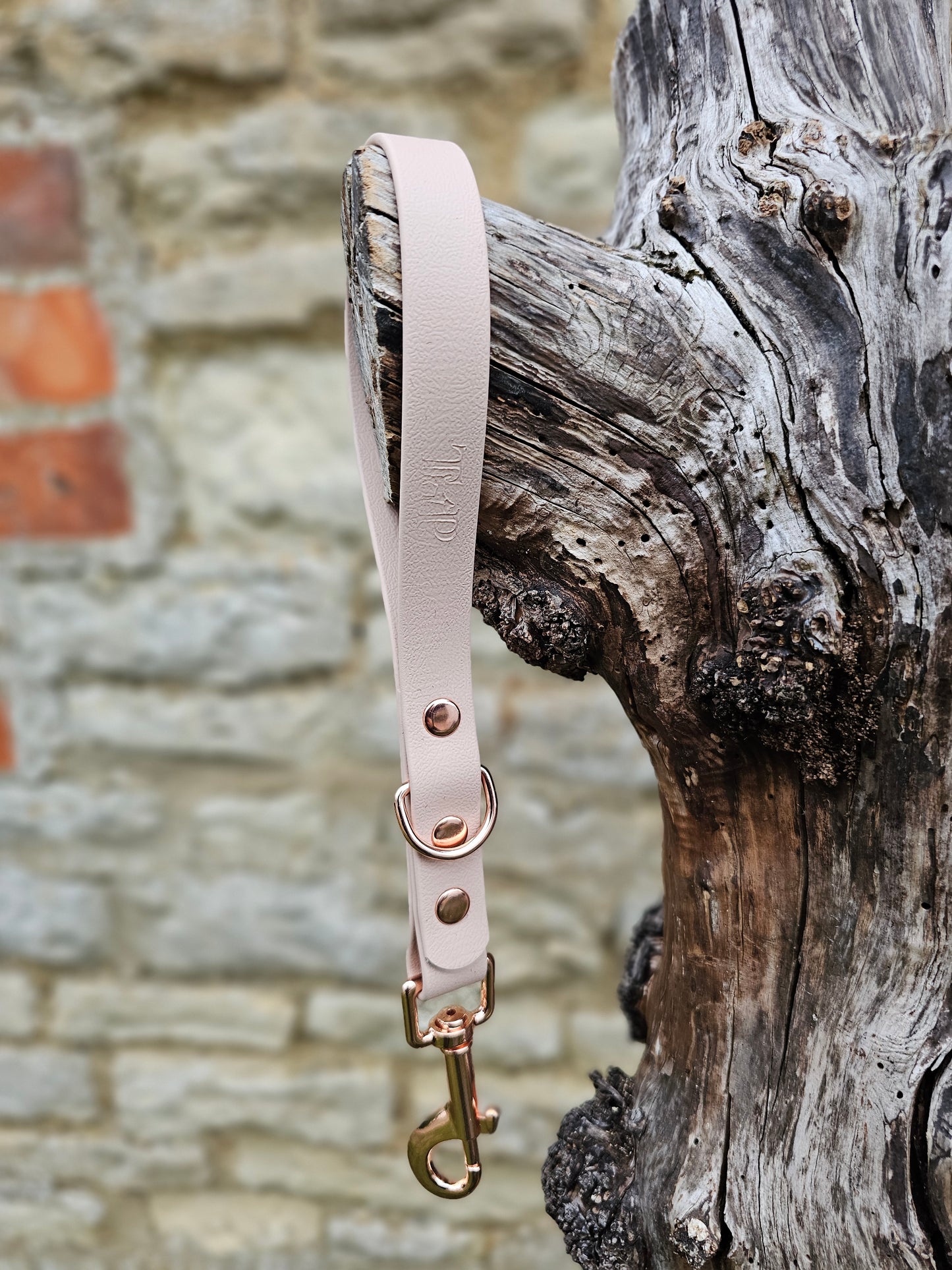 Powder Pearl - Waterproof BioThane® Traffic Handle – Dog Traffic Leash