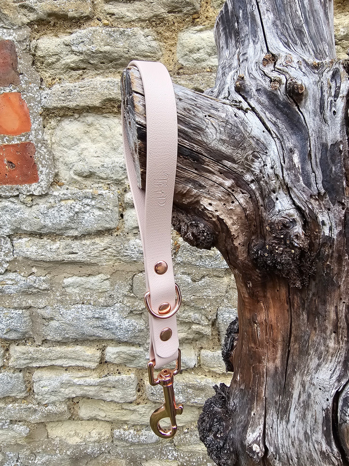 Powder Pearl - Waterproof BioThane® Traffic Handle – Dog Traffic Leash