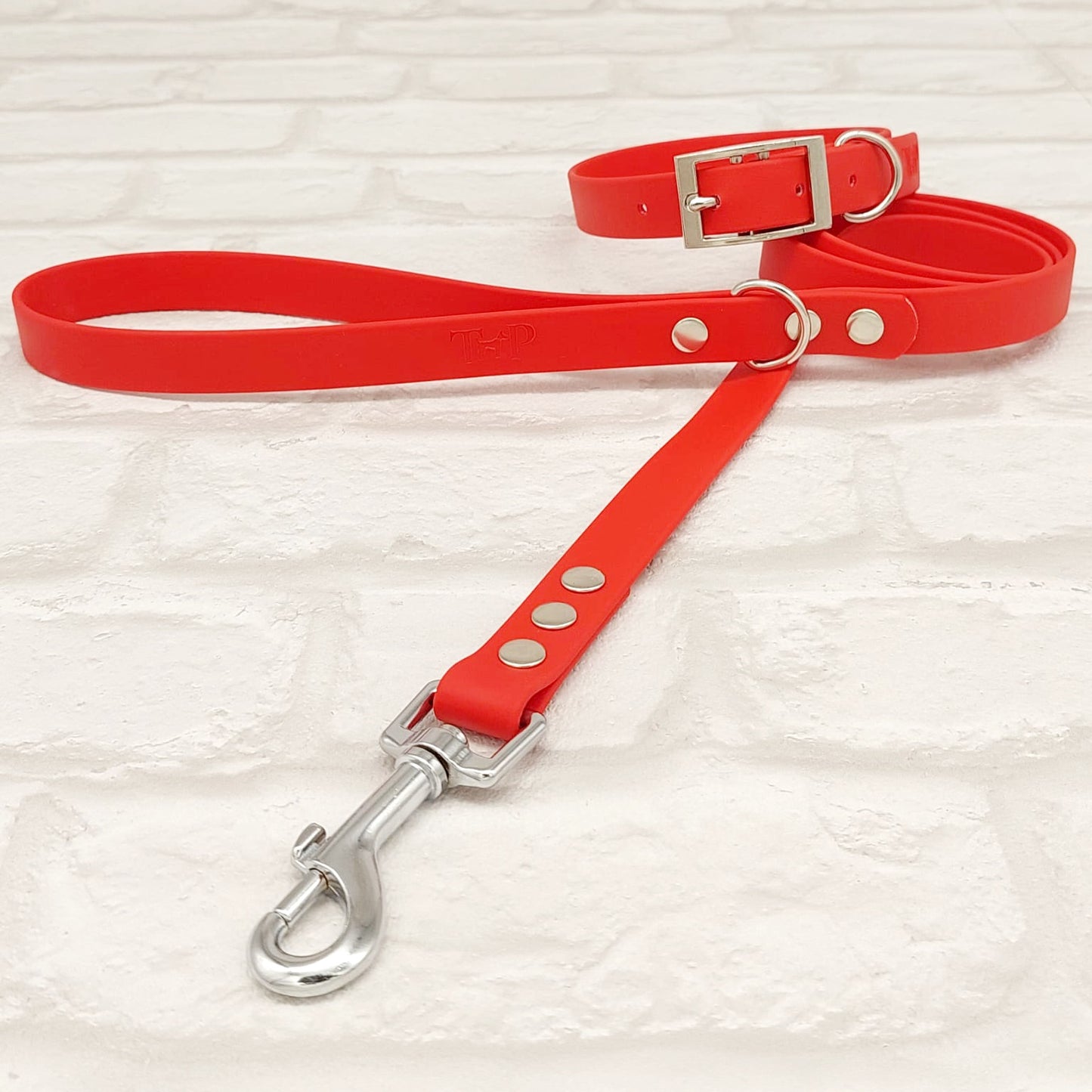 RED - Waterproof BioThane© Dog Collar / Dog Lead